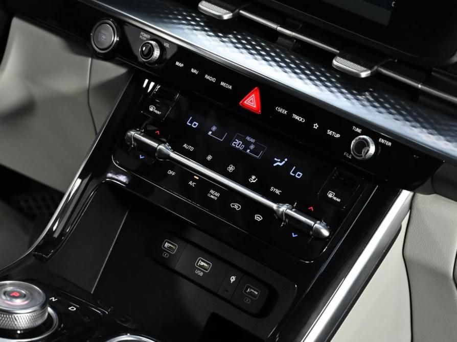Kia Carnival IV Москва  - изображение 12