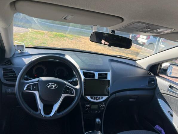 Hyundai Solaris I с пробегом 2012 года, цена 888 000 рублей, 215304 км, хэтчбек, Автокод Объявления