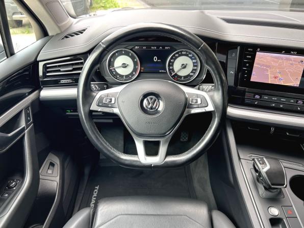Volkswagen Touareg III с пробегом 2018 года, цена 4 200 000 рублей, 82692 км, внедорожник, Автокод Объявления