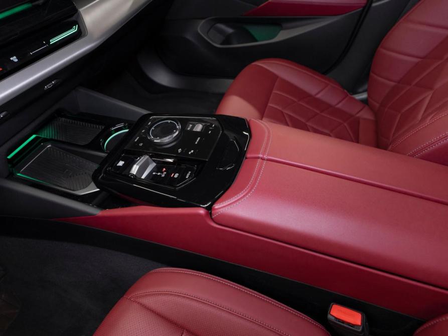 BMW 5 серии VIII (G60/G61/G68) Москва  - изображение 17