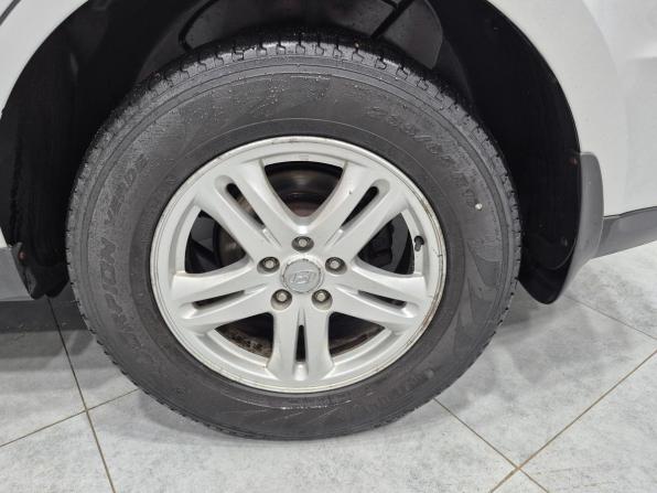 Hyundai Santa Fe II Рестайлинг с пробегом 2010 года, цена 1 310 000 рублей, 321328 км, внедорожник, Автокод Объявления
