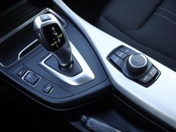 BMW 1 серии II (F20/F21) Рестайлинг 2 с пробегом 2018 года, цена 1 729 000 рублей, 95163 км, хэтчбек, Автокод Объявления