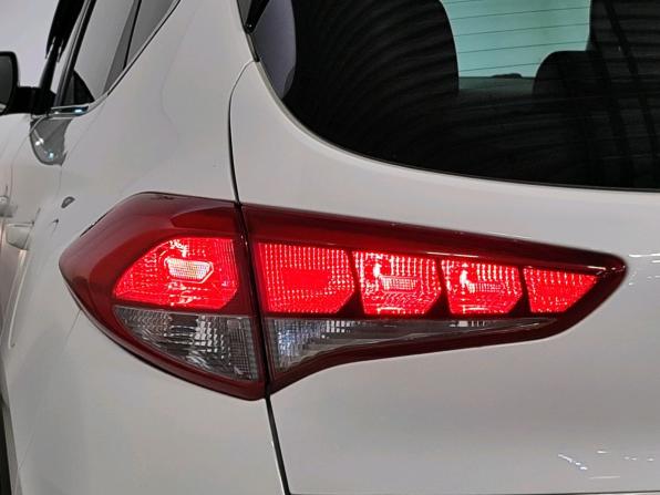 Hyundai Tucson III с пробегом 2017 года, цена 2 089 000 рублей, 102428 км, внедорожник, Автокод Объявления