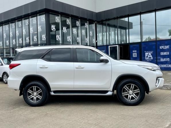 Toyota Fortuner II с пробегом 2019 года, цена 2 850 000 рублей, 45000 км, внедорожник, Автокод Объявления