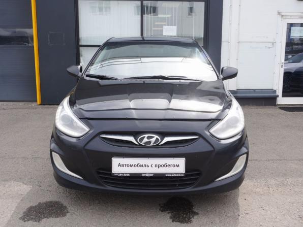 Hyundai Solaris I с пробегом 2013 года, цена 630 000 рублей, 295569 км, седан, Автокод Объявления