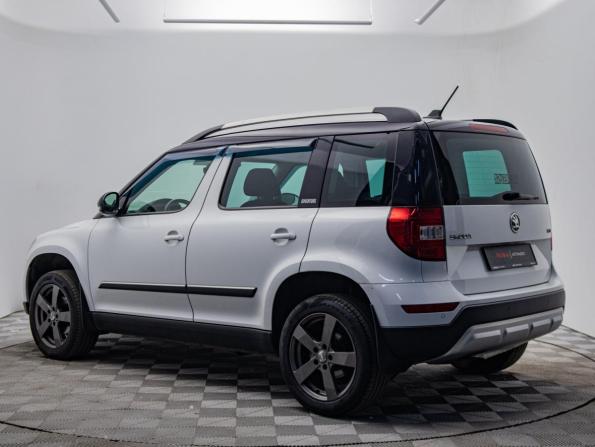 Skoda Yeti I Рестайлинг с пробегом 2017 года, цена 1 445 000 рублей, 136556 км, внедорожник, Автокод Объявления
