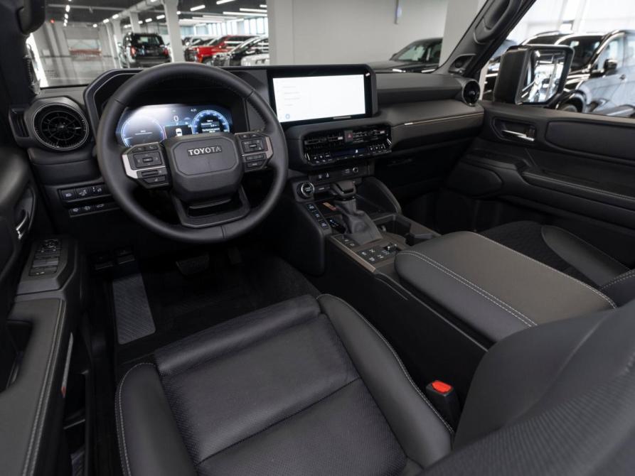 Toyota Land Cruiser Prado 250 Series Москва  - изображение 7