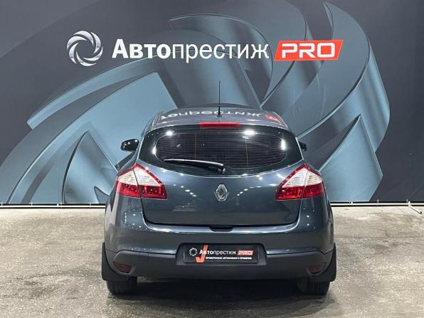 Renault Megane III с пробегом 2011 года, цена 470 000 рублей, 96750 км, хэтчбек, Автокод Объявления