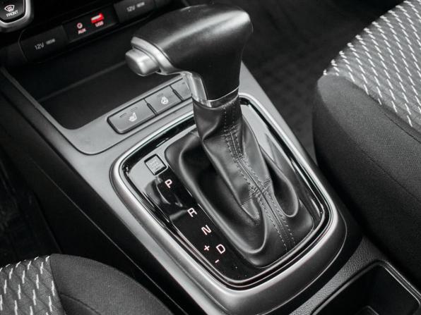 Kia Rio IV с пробегом 2017 года, цена 1 380 000 рублей, 79295 км, седан, Автокод Объявления
