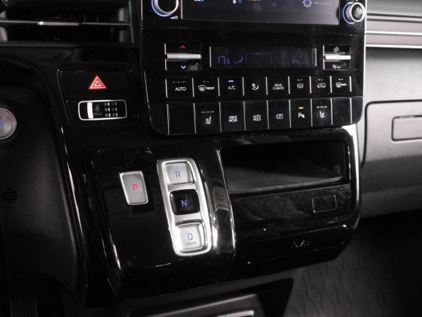 Hyundai Staria I с пробегом 2022 года, цена 4 449 000 рублей, 80355 км, минивэн, Автокод Объявления