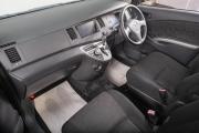 Toyota ISis I Рестайлинг Томск  - изображение 30