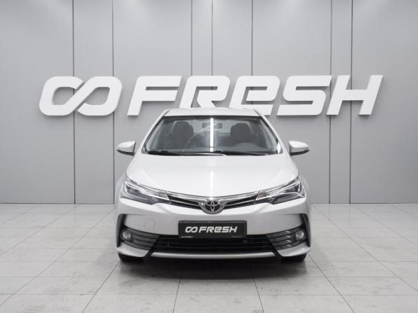 Toyota Corolla XI (E160 E170 E180) Рестайлинг 1 с пробегом 2018 года, цена 1 670 000 рублей, 166313 км, седан, Автокод Объявления