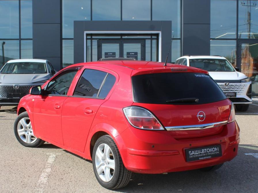 Opel Astra H Рестайлинг Октябрьский  - изображение 6