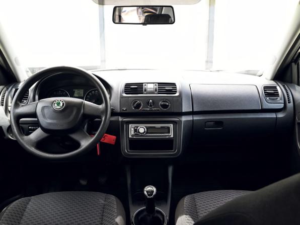 Skoda Fabia II Рестайлинг с пробегом 2010 года, цена 549 000 рублей, 134949 км, хэтчбек, Автокод Объявления