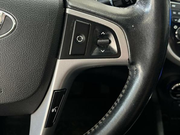 Hyundai Solaris I с пробегом 2011 года, цена 890 000 рублей, 96298 км, седан, Автокод Объявления