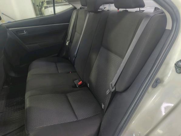 Toyota Corolla XI (E160 E170 E180) с пробегом 2013 года, цена 1 040 000 рублей, 203450 км, седан, Автокод Объявления