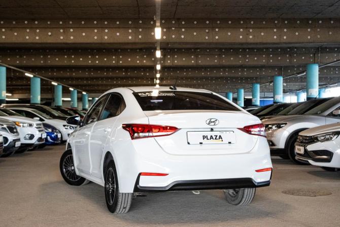 Hyundai Solaris II с пробегом 2019 года, цена 1 429 000 рублей, 123179 км, седан, Автокод Объявления
