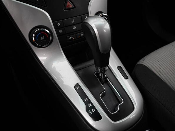 Chevrolet Cruze I Рестайлинг с пробегом 2015 года, цена 740 000 рублей, 192048 км, седан, Автокод Объявления