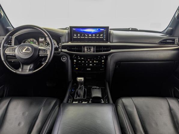 Lexus LX III Рестайлинг 2 с пробегом 2019 года, цена 9 115 000 рублей, 94649 км, внедорожник, Автокод Объявления