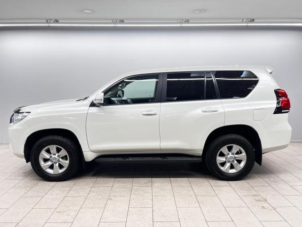 Toyota Land Cruiser Prado 150 Series Рестайлинг 2 с пробегом 2018 года, цена 4 625 000 рублей, 104270 км, внедорожник, Автокод Объявления