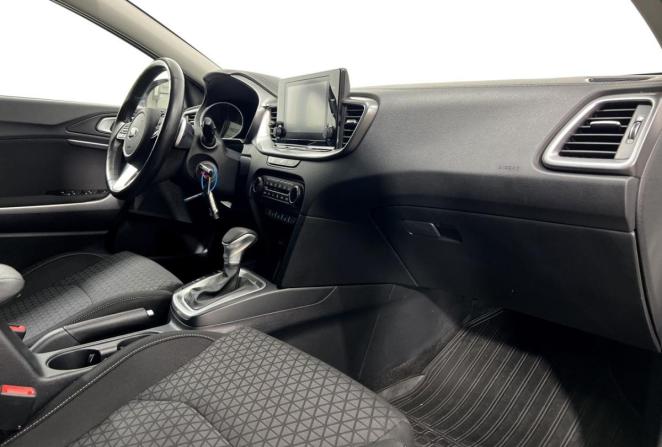Kia Ceed III с пробегом 2020 года, цена 1 990 000 рублей, 72622 км, хэтчбек, Автокод Объявления