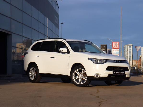 Mitsubishi Outlander III с пробегом 2012 года, цена 1 230 000 рублей, 254231 км, внедорожник, Автокод Объявления