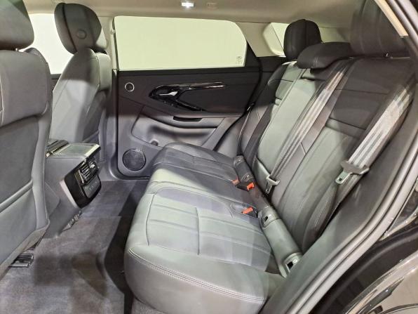 Land Rover Range Rover Evoque II Рестайлинг с пробегом 2025 года, цена 5 990 000 рублей, 1050 км, внедорожник, Автокод Объявления