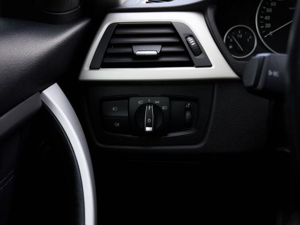 BMW 3 серии VI (F3x) Рестайлинг с пробегом 2017 года, цена 1 874 000 рублей, 147500 км, седан, Автокод Объявления