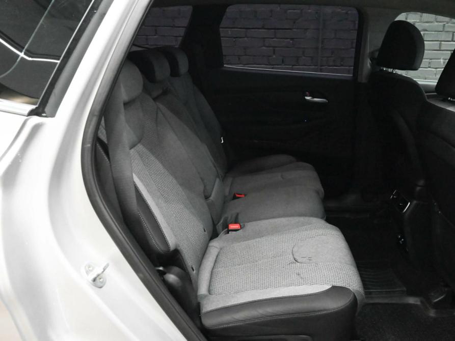 Hyundai Santa Fe IV Рестайлинг Екатеринбург  - изображение 11
