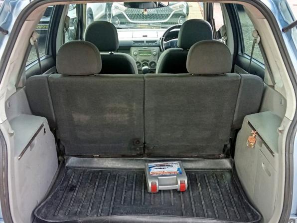 Mazda Demio II (DY) с пробегом 2004 года, цена 430 000 рублей, 300170 км, хэтчбек, Автокод Объявления
