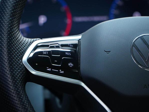 Volkswagen Polo VI с пробегом 2021 года, цена 1 897 444 рубля, 52206 км, лифтбек, Автокод Объявления
