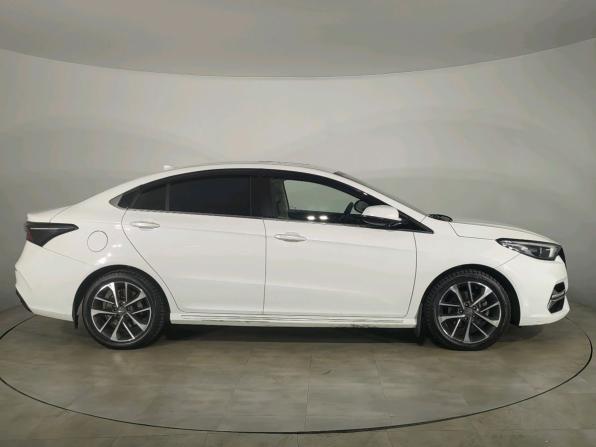Omoda S5 с пробегом 2023 года, цена 1 100 000 рублей, 146136 км, седан, Автокод Объявления