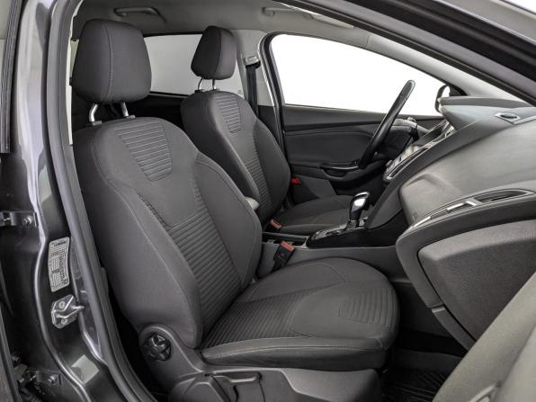 Ford Focus III Рестайлинг с пробегом 2018 года, цена 1 250 000 рублей, 142861 км, универсал, Автокод Объявления