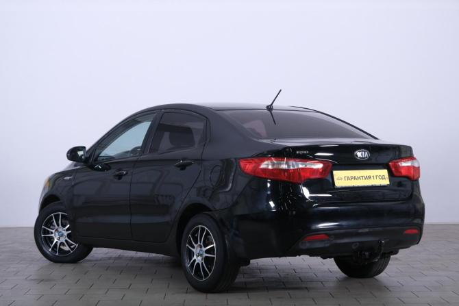 Kia Rio III с пробегом 2013 года, цена 599 000 рублей, 230000 км, седан, Автокод Объявления