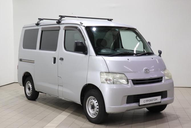 Toyota Lite Ace VI с пробегом 2011 года, цена 740 000 рублей, 203816 км, минивэн, Автокод Объявления
