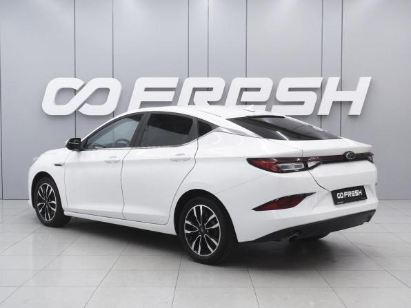 JAC J7 I с пробегом 2022 года, цена 1 200 000 рублей, 55915 км, лифтбек, Автокод Объявления