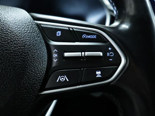 Hyundai Santa Fe IV Рестайлинг с пробегом 2021 года, цена 2 990 000 рублей, 155897 км, внедорожник, Автокод Объявления