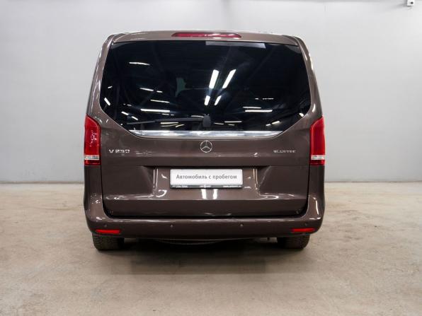 Mercedes-Benz V-Класс III (W447) с пробегом 2014 года, цена 2 763 000 рублей, 283234 км, минивэн, Автокод Объявления