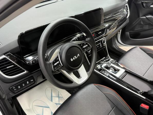 Kia Seltos I Рестайлинг с пробегом 2024 года, цена 2 440 000 рублей, 21600 км, внедорожник, Автокод Объявления
