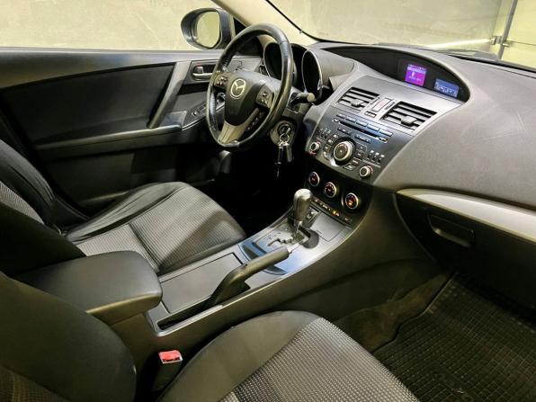 Mazda 3 II (BL) Рестайлинг с пробегом 2011 года, цена 770 000 рублей, 265022 км, седан, Автокод Объявления