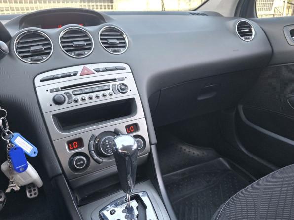 Peugeot 408 I с пробегом 2013 года, цена 504 000 рублей, 207638 км, седан, Автокод Объявления