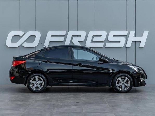 Hyundai Solaris I Рестайлинг с пробегом 2015 года, цена 1 050 000 рублей, 153132 км, седан, Автокод Объявления