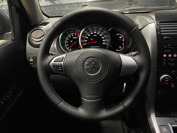 Suzuki Grand Vitara II Рестайлинг 2 с пробегом 2013 года, цена 1 130 000 рублей, 198259 км, внедорожник, Автокод Объявления