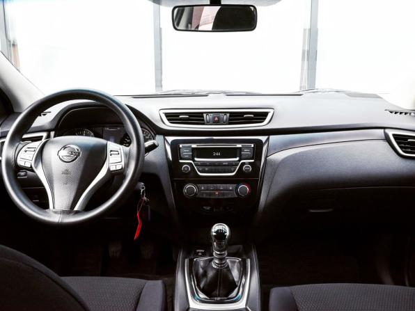 Nissan Qashqai II с пробегом 2014 года, цена 1 215 000 рублей, 252000 км, внедорожник, Автокод Объявления