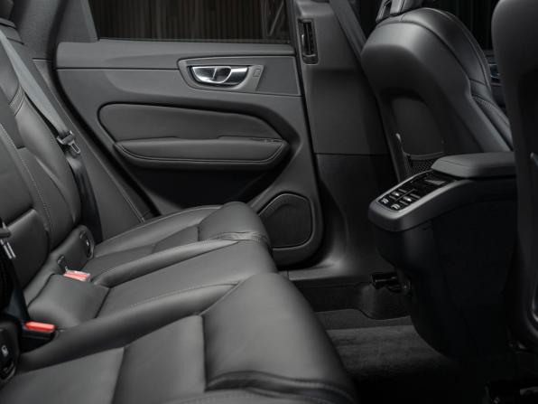 Новый Volvo XC60 II Рестайлинг 2 2026 года, цена 9 150 000 рублей, внедорожник, Автокод Объявления