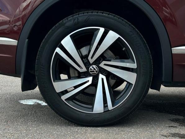 Volkswagen Touareg III с пробегом 2021 года, цена 6 958 600 рублей, 58281 км, внедорожник, Автокод Объявления