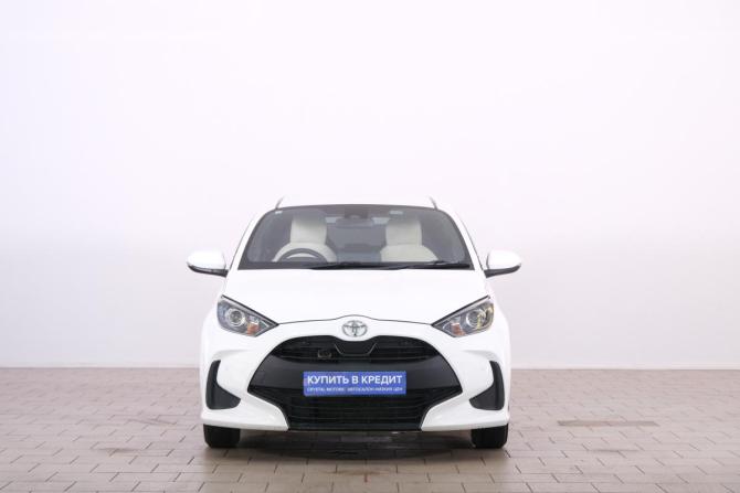 Toyota Yaris IV с пробегом 2020 года, цена 1 199 000 рублей, 96000 км, хэтчбек, Автокод Объявления