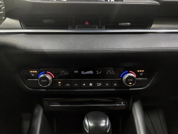 Mazda 6 III (GJ) Рестайлинг 2 с пробегом 2019 года, цена 2 340 000 рублей, 97034 км, седан, Автокод Объявления