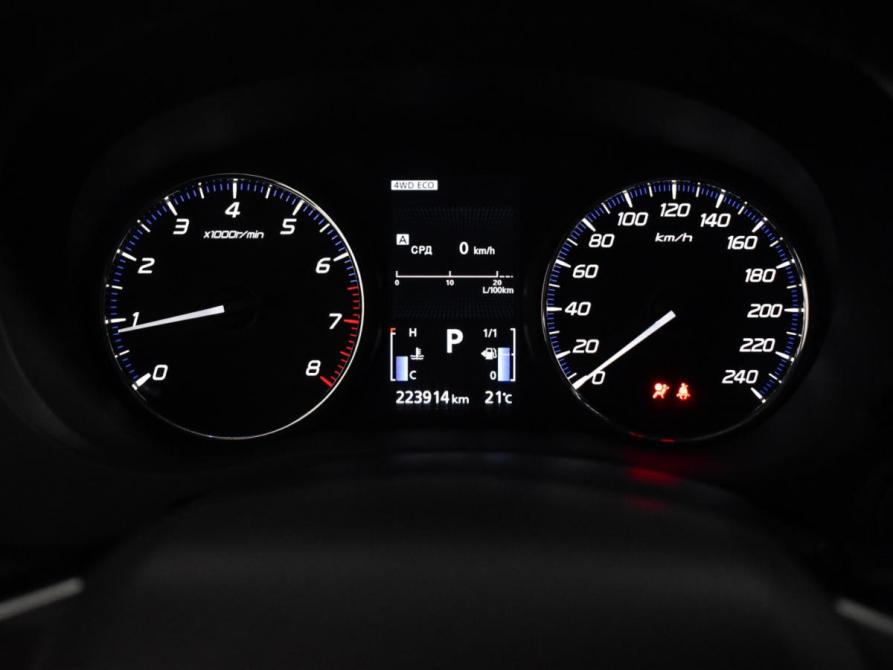 Mitsubishi Outlander III Рестайлинг 2 Санкт-Петербург  - изображение 19