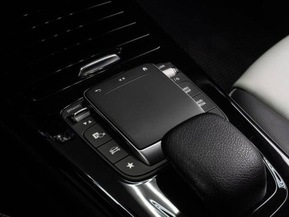 Mercedes-Benz CLA II (C118 X118) с пробегом 2020 года, цена 2 839 000 рублей, 110026 км, седан, Автокод Объявления